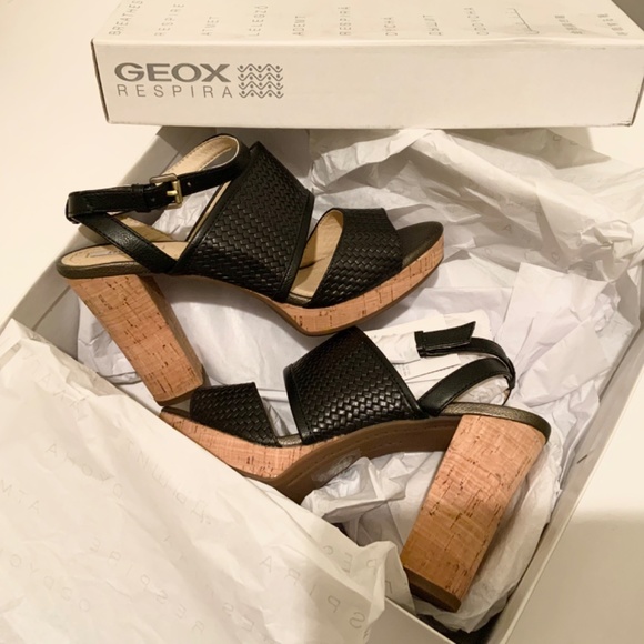 Geox Mauvelle Black Leather ankle strap block heel sandal platform dress shoes 8 - Picture 7 of 12